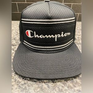 Champion Men Ball Cap.